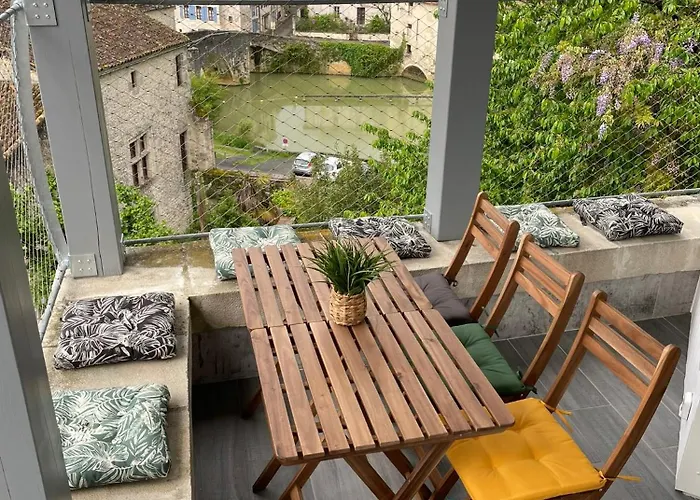 Appartamento Avec Vue Et Sauna - Centre Nérac